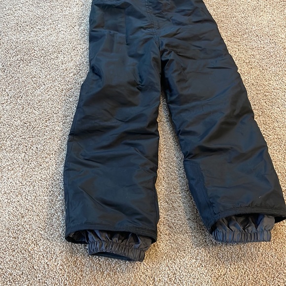 EUC snow bib pants! - Picture 4 of 4